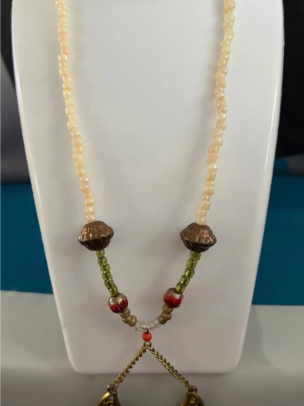 Boho Coral Bead Pendant Necklace - Women Jewelry